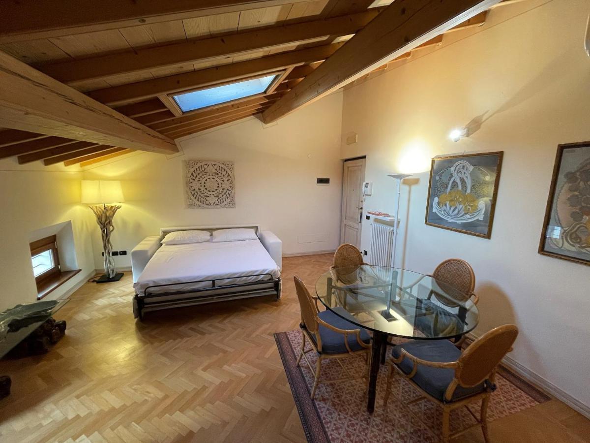 Attic 1 Centro Storico Lejlighed Peschiera del Garda Eksteriør billede