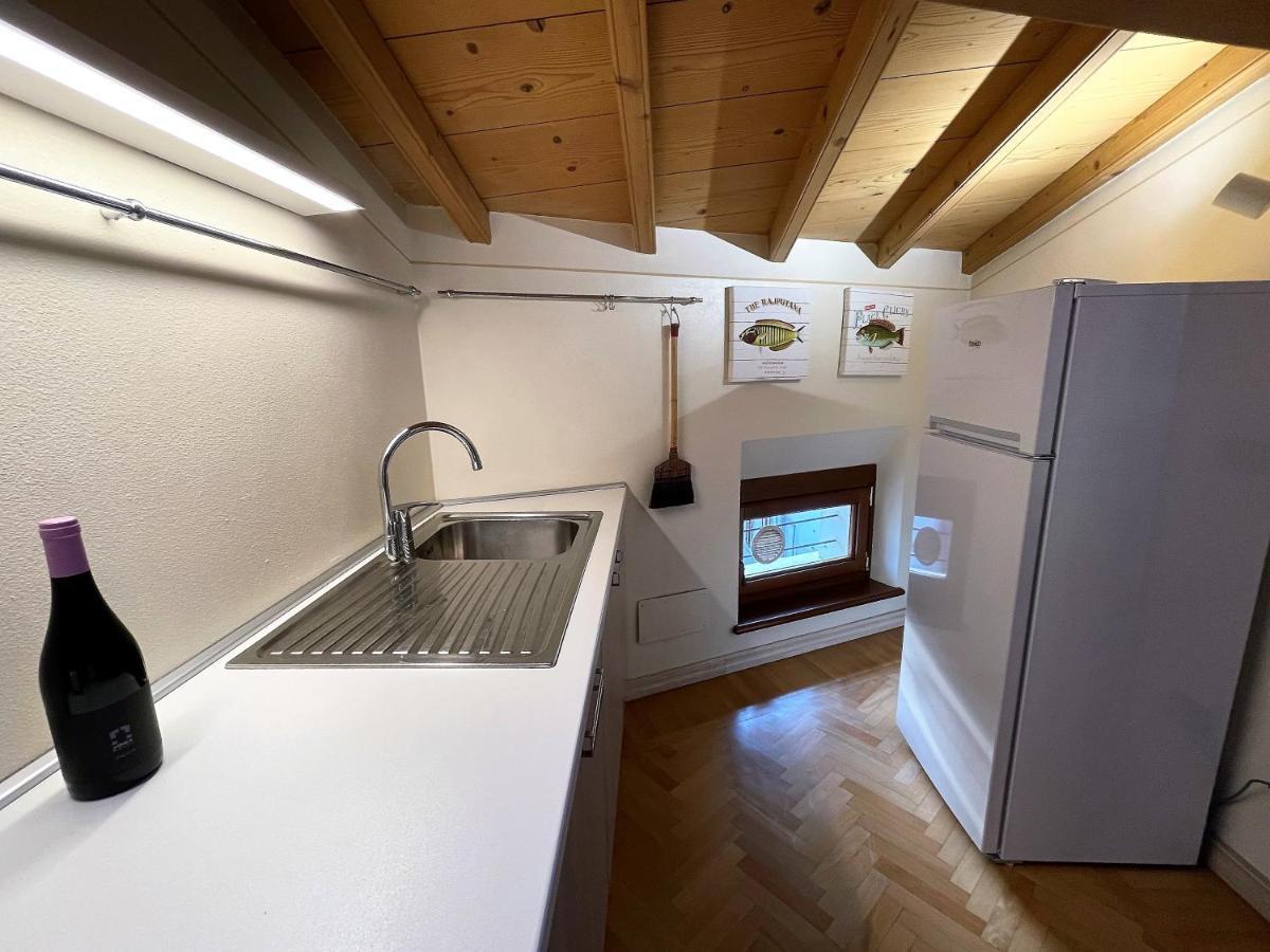 Attic 1 Centro Storico Lejlighed Peschiera del Garda Eksteriør billede