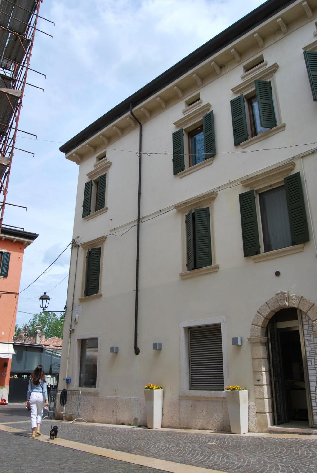 Attic 1 Centro Storico Lejlighed Peschiera del Garda Eksteriør billede